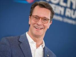 kleine, besondere augenblicke: nrw-ministerpräsident wüst schwärmt vom familienglück